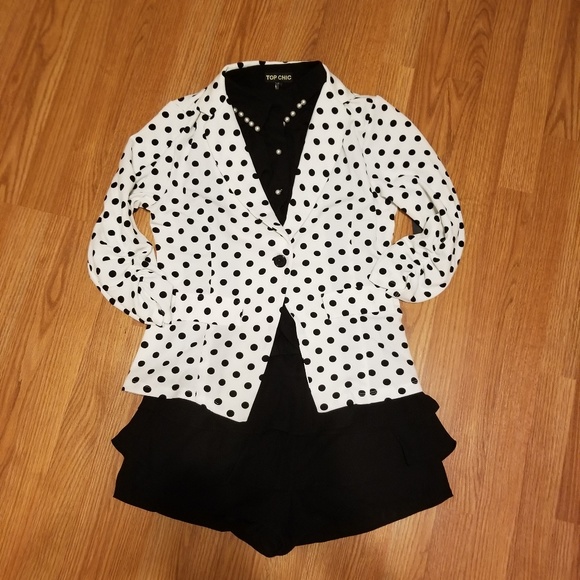 White and Black polka dot blazer - Picture 3 of 6